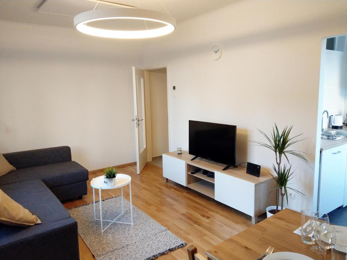 Helle Und Gemuetliche Wohnung In Zentraler Lage Graz Eksteriør billede